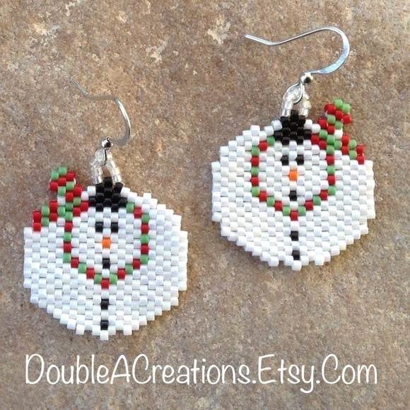 DoubleACreations Jewelry - SNOWMAN Beaded Earrings, New, Handmade by Me